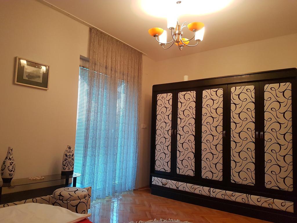 Apartment Cace Kumanovo Bagian luar foto