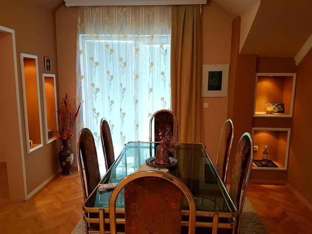 Apartment Cace Kumanovo Bagian luar foto